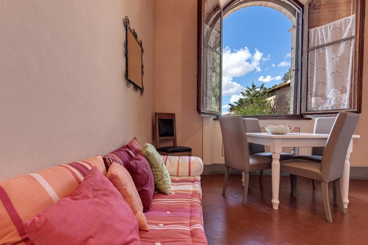 Appartamenti Villa Mascagni Volterra Exterior foto